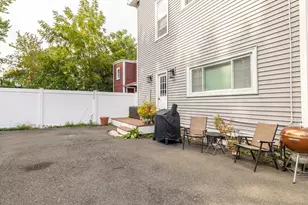 137 North St, Salem, MA 01970 - Photo 18