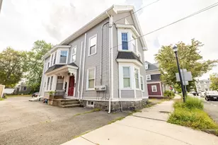137 North St, Salem, MA 01970 - Photo 2