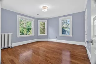 33 Linden St, Wellesley, MA 02482 - Photo 14