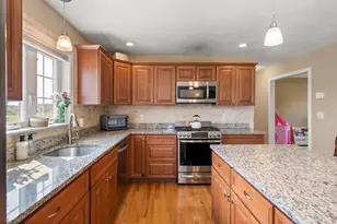 73 Franklin St, Halifax, MA 02338 - Photo 20