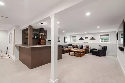 45 Longmeadow Rd, Wellesley, MA 02482 - Photo 32