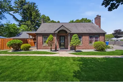 958 Parker St, Springfield, MA 01129 - Photo 1