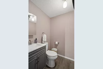 958 Parker St, Springfield, MA 01129 - Photo 24