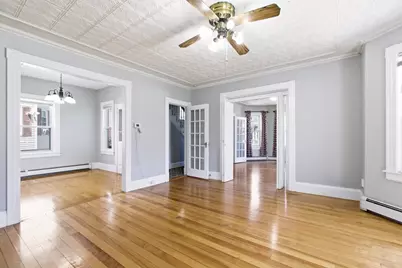 79 Warwick St, Lowell, MA 01851 - Photo 8
