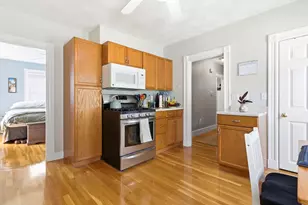 53 Willard St, Malden, MA 02148 - Photo 8
