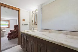 5 Packard St, Palmer, MA 01069 - Photo 10