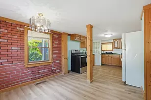 5 Packard St, Palmer, MA 01069 - Photo 6
