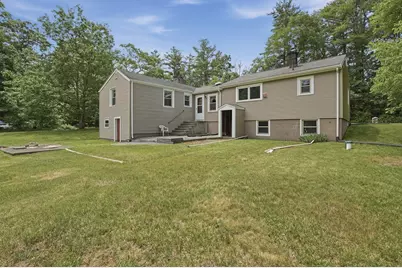 61 Flagg Swamp Rd, Freetown, MA 02717 - Photo 8