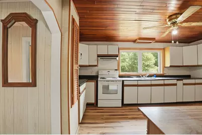 61 Flagg Swamp Rd, Freetown, MA 02717 - Photo 12