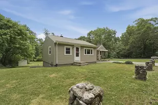 61 Flagg Swamp Rd, Freetown, MA 02717 - Photo 4