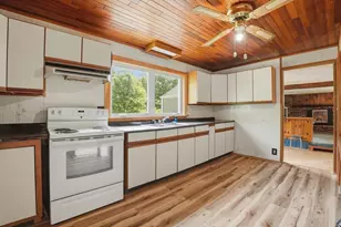 61 Flagg Swamp Rd, Freetown, MA 02717 - Photo 16