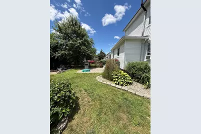 153 Edgewood Ave, Longmeadow, MA 01106 - Photo 20