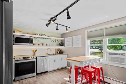 16 W Hill Dr #B, Westminster, MA 01473 - Photo 8