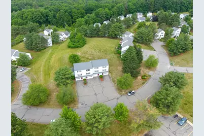 16 W Hill Dr #B, Westminster, MA 01473 - Photo 2