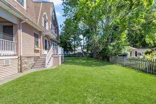 956 Maple St, Fall River, MA 02720 - Photo 30