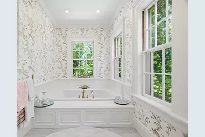 31 Boyles Street, Beverly, MA 01915 - Photo 24