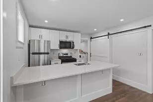18 Ronan St, Boston, MA 02125 - Photo 14