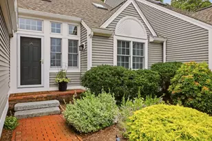 73 Hidden Bay Dr, Dartmouth, MA 02748 - Photo 4