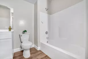 127 Centre St, Brockton, MA 02302 - Photo 12