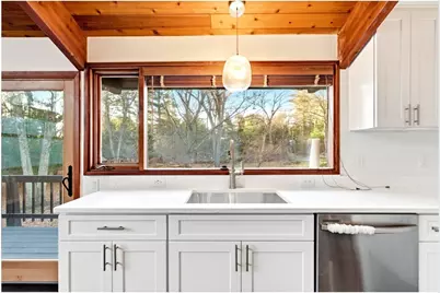 86 Myles Standish Rd #F, Weston, MA 02493 - Photo 2