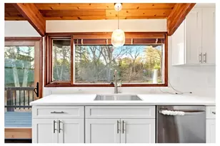 86 Myles Standish Rd, Weston, MA 02493 - Photo 2