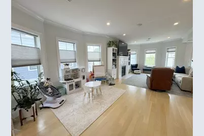 22 Roseclair St #3, Boston, MA 02125 - Photo 6