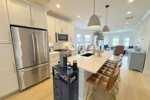 22 Roseclair St, Boston, MA 02125 - Photo 10