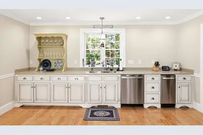 58 Ploughed Neck Rd, Sandwich, MA 02537 - Photo 10