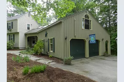 69 Hall St, Dunstable, MA 01827 - Photo 2