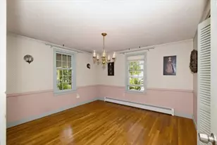 69 Hall St, Dunstable, MA 01827 - Photo 14