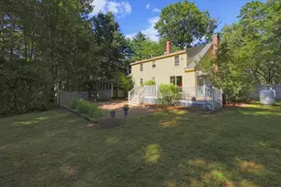 69 Hall St, Dunstable, MA 01827 - Photo 36