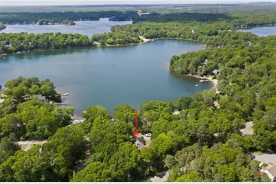 131 Lakeview Blvd, Plymouth, MA 02360 - Photo 1
