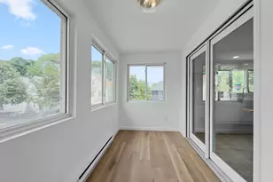 77 Brookings St, Medford, MA 02155 - Photo 24