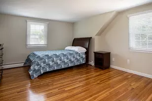 100 Sycamore St, Swansea, MA 02777 - Photo 32