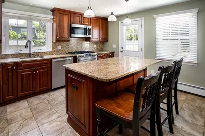 100 Sycamore St, Swansea, MA 02777 - Photo 22