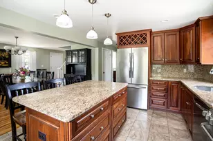 100 Sycamore St, Swansea, MA 02777 - Photo 24