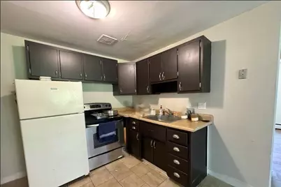 109 Warren St #3, Watertown, MA 02472 - Photo 4