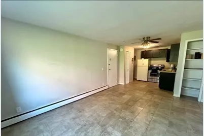 109 Warren St #3, Watertown, MA 02472 - Photo 6