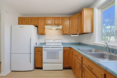 120 Carrier Ave, Attleboro, MA 02703 - Photo 14