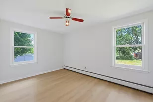 120 Carrier Ave, Attleboro, MA 02703 - Photo 18