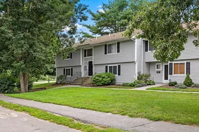 6 Beals Cove #B, Hingham, MA 02043 - Photo 2