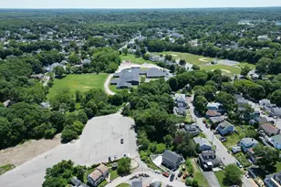 16 Pequot Rd, Weymouth, MA 02191 - Photo 36