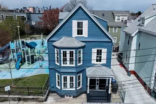 14 Harbor View St, Boston, MA 02125 - Photo 16