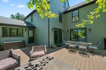11 Old Cmn, Millbury, MA 01527 - Photo 30