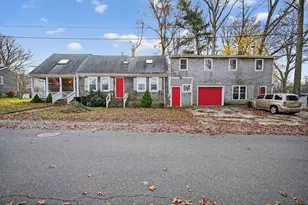 40 Golf St, Dartmouth, MA 02747 - Photo 1