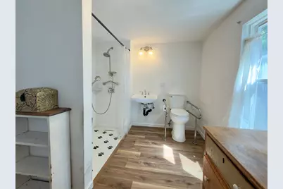 192 South St, Northampton, MA 01060 - Photo 8