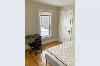21 Clifton St, Worcester, MA 01610 - Photo 6