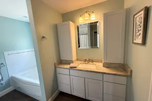 121 Maple St, East Brookfield, MA 01515 - Photo 22