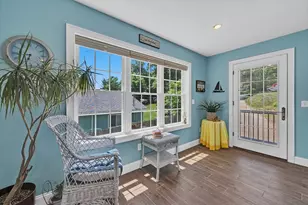 121 Maple St, East Brookfield, MA 01515 - Photo 8