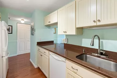 100 High St #702, Medford, MA 02155 - Photo 6